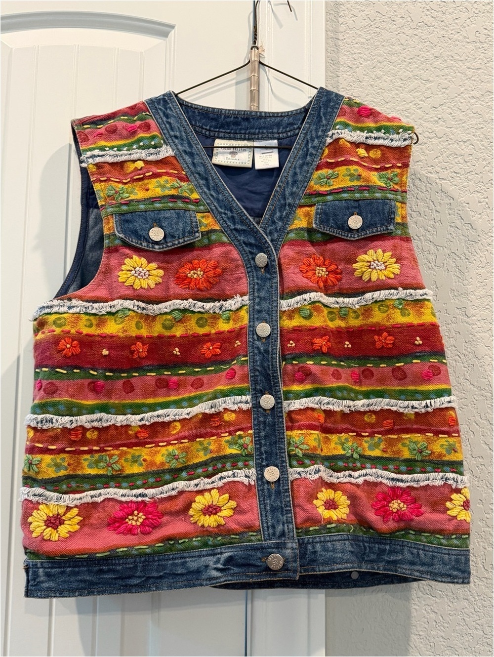 Susan Bristol Casuals Embroidered Denim Vest Size Large